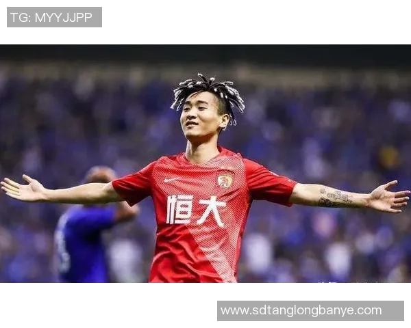 当今足坛现役巨星全景介绍纵览他们的辉煌成就与独特魅力 当今足坛现役巨星全景介绍纵览他们的辉煌成就与独特魅力