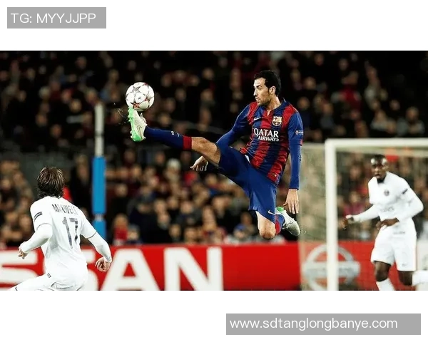 巴塞罗那足球巨星卡:聚焦梅西、哈维与布斯克茨的传奇征程 巴塞罗那足球巨星卡:聚焦梅西、哈维与布斯克茨的传奇征程