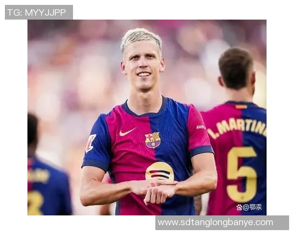 足球巨星亮相日本引发球迷狂热助推当地足球氛围升级 足球巨星亮相日本引发球迷狂热助推当地足球氛围升级